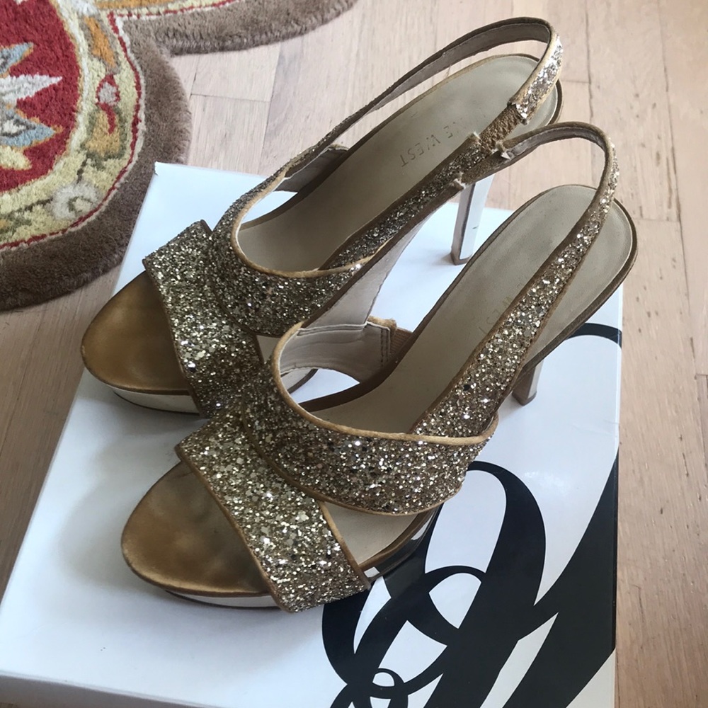Nine West Gold Heels Size 8